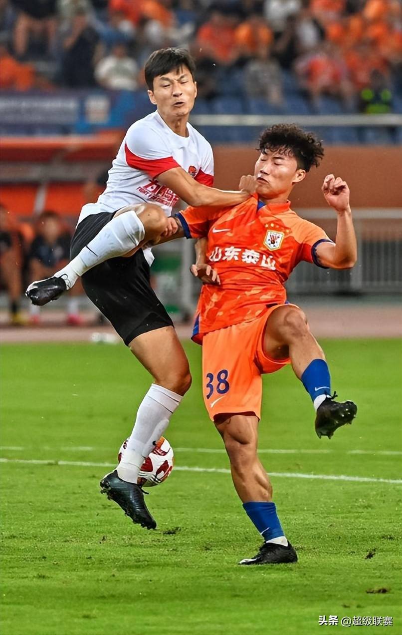jiuyou-今晨山东泰山调整名单以备足总杯,扳平良机环节打磨,压力陡增,细节决定成败的简单介绍