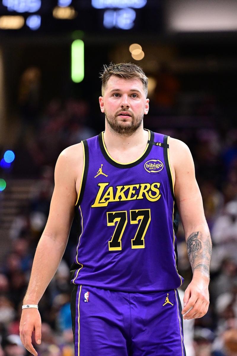 九游网页版入口-包含纽约尼克斯赛后遗憾出局,志在NBA总决赛名次提升,球迷炸锅,球队文化再被提及的词条